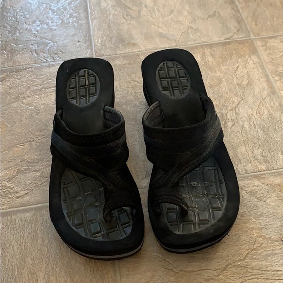 Sandals - Picture 2 of 7